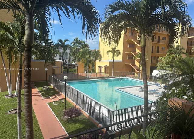 Property at 1900 W 54th St #113, Hialeah, FL 33012, 1 bed, 1 bath