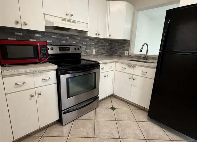 Property at 8701 SW 12th St #30, Miami, FL 33174, 2 beds, 1 bath