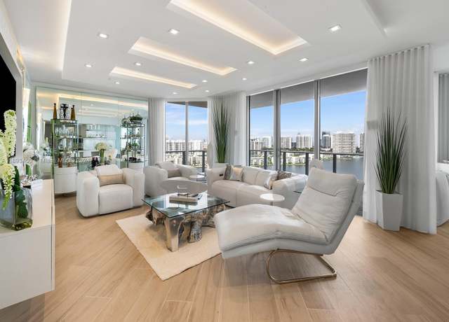 Property at 17301 Biscayne Blvd #1810, North Miami Beach, FL 33160, 3 beds, 3.5 baths