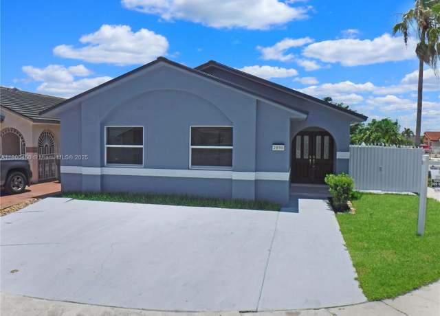 Property at 2896 W 73rd St, Hialeah, FL 33018, 3 beds, 2.5 baths