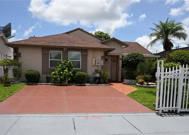 Property at 18325 SW 114th Ct, Miami, FL 33157, 5 beds, 2 baths