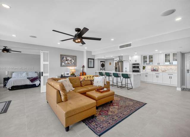 Property at 3200 Port Royale Dr N #2011, Fort Lauderdale, FL 33308, 2 beds, 2 baths