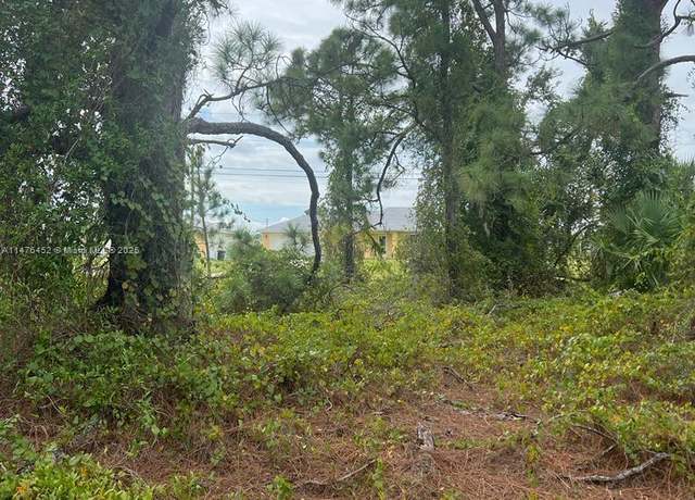 Property at 2506 35th St SW, Lehigh Acres, FL 33976
