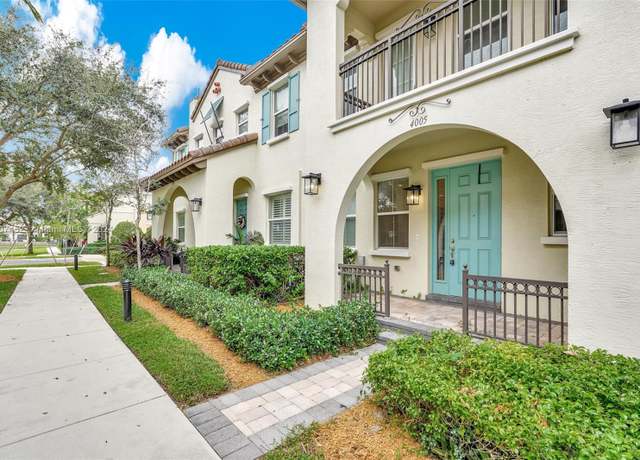 Property at 4005 Cascada Cir, Cooper City, FL 33024, 3 beds, 2.5 baths