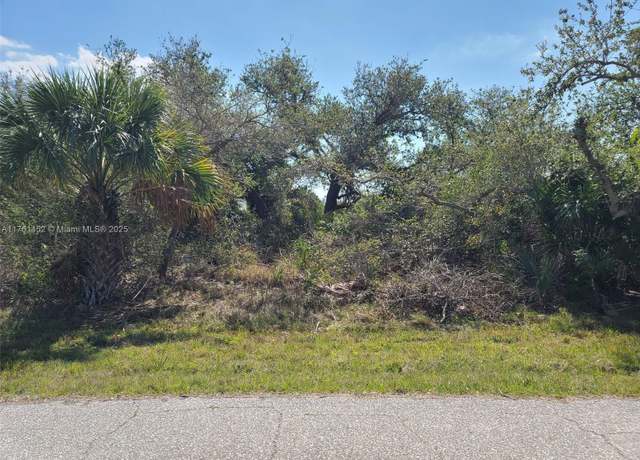 Property at 12133 Lenglen Ave, Port Charlotte, FL 33981