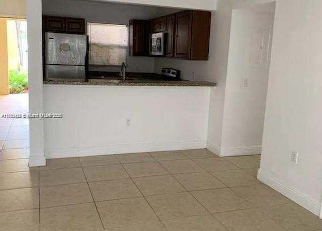 Property at 1522 Lake Crystal Dr Unit B, West Palm Beach, FL 33411, 2 beds, 2 baths