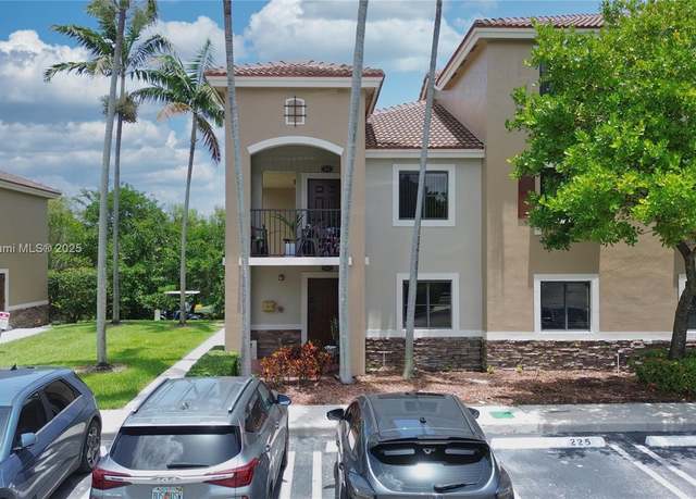 Property at 22901 SW 88th Pl #101, Cutler Bay, FL 33190, 3 beds, 2 baths