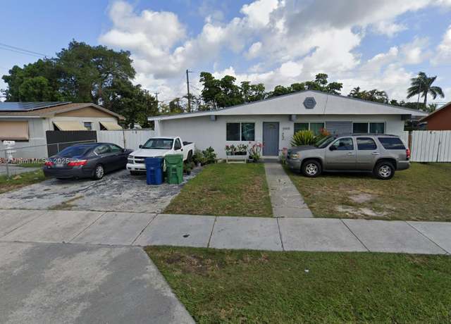 Property at 14605 SW 288th St, Homestead, FL 33033, 3 beds, 1 bath