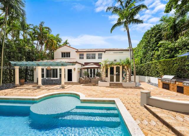 Property at 5621 Alton Rd, Miami Beach, FL 33140, 5 beds, 3.5 baths