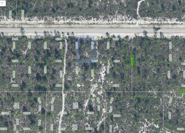 Property at 6737 Columbus Blvd, Sebring, FL 33872