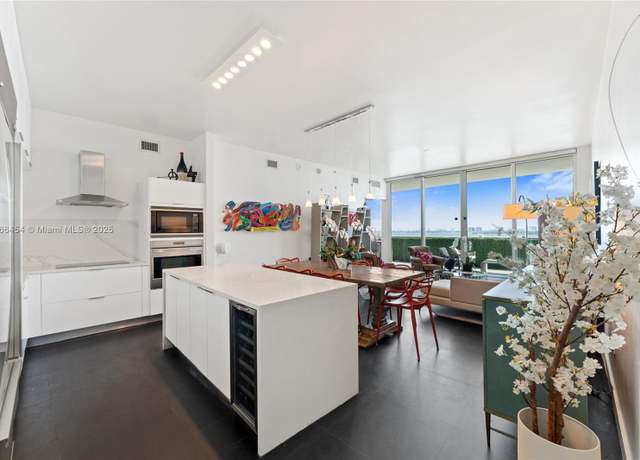 Property at 2020 N Bayshore Dr #1207, Miami, FL 33137, 2 beds, 2.5 baths