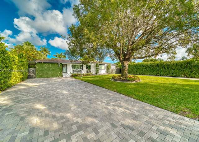 Property at 13801 NE 1st Ave, Miami, FL 33161, 4 beds, 4.5 baths