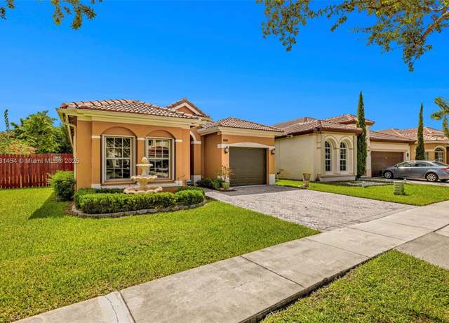 Property at 131 SE 22nd Ter, Homestead, FL 33033, 3 beds, 2 baths