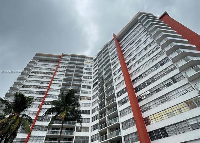 Property at 1351 NE Miami Gardens Dr Unit 403E, Miami, FL 33179, 1 bed, 2 baths