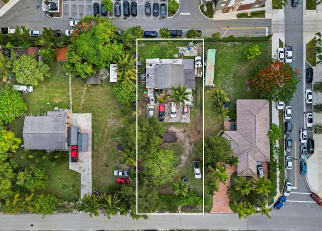 Property at 14250 Henderson St, Homestead, FL 33032