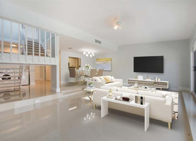 Property at 7424 SW 106th Pl, Miami, FL 33173, 2 beds, 2 baths