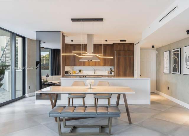 Property at 3370 Hidden Bay Dr #409, Aventura, FL 33180, 2 beds, 2.5 baths