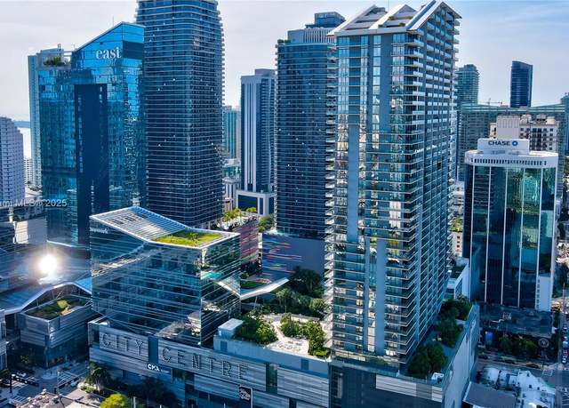 Property at 88 SW 7th St #3003, Miami, FL 33130, 2 beds, 2 baths