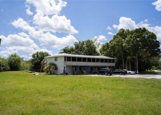 Property at Undisclosed address, Okeechobee, FL 34972, 3 beds, 3 baths