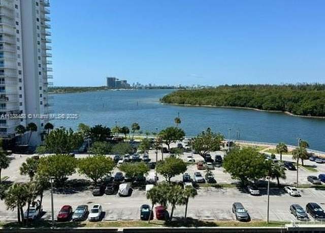 Property at 400 S Kings Point Dr #806, Sunny Isles Beach, FL 33160, 1 bed, 1 bath