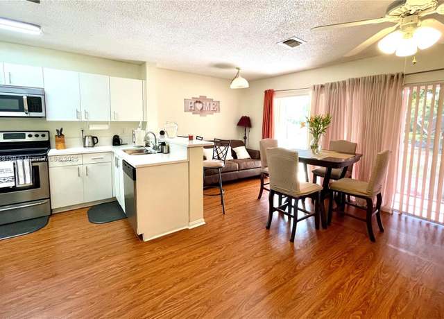 Property at 10152 Royal Palm Blvd Unit 502-B, Coral Springs, FL 33065, 3 beds, 2.5 baths