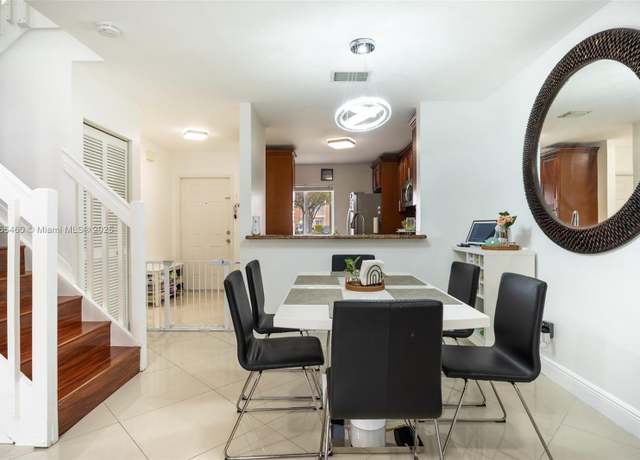 Property at 837 NW 208th Dr, Pembroke Pines, FL 33029, 3 beds, 2.5 baths