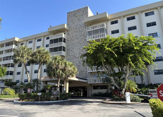 Property at 800 NE 195th St #606, Miami, FL 33179, 2 beds, 2 baths
