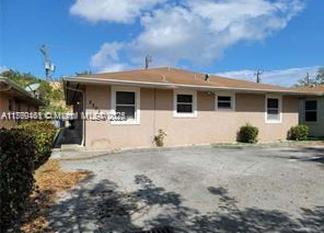 Property at 2309 Liberty St, Hollywood, FL 33020, 6 beds, 4 baths
