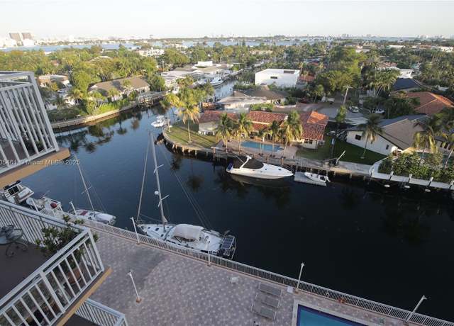 Property at 2450 NE 135th St #805, North Miami, FL 33181, 1 bed, 1.5 baths