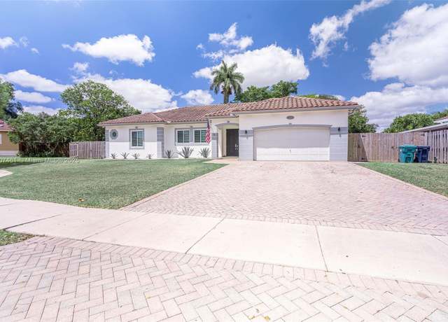 Property at 26602 SW 149th Ct, Homestead, FL 33032, 4 beds, 3 baths