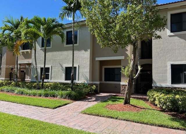 Property at 22501 SW 88th Pl Unit 15-25, Cutler Bay, FL 33190, 3 beds, 2.5 baths