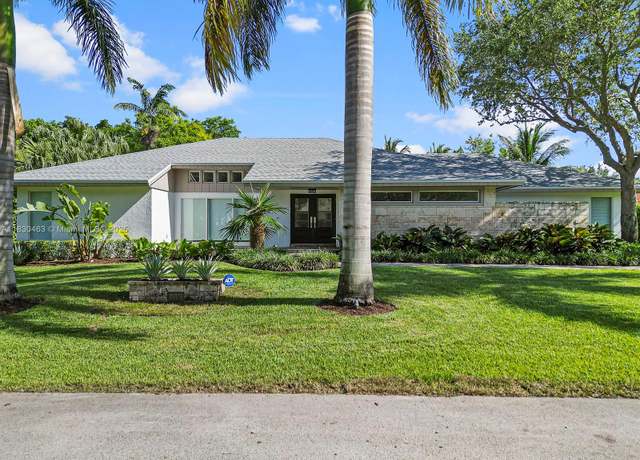 Property at 7800 SW 181st Ter, Palmetto Bay, FL 33157, 5 beds, 3 baths