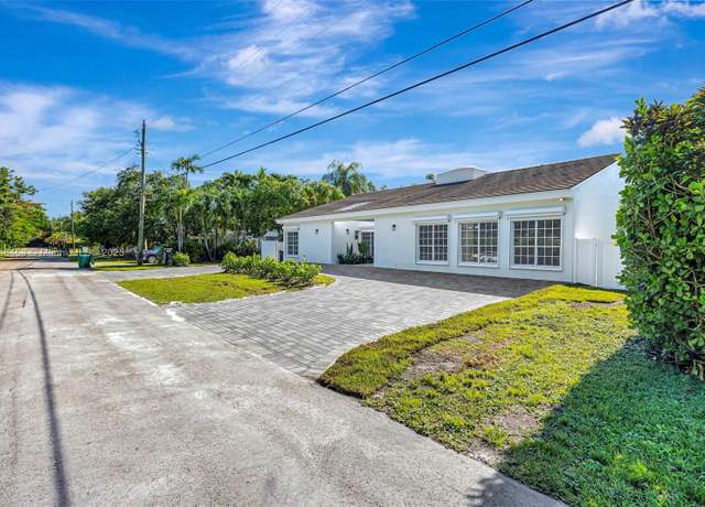 Property at 6841 SW 71st Ave, Miami, FL 33143, 4 beds, 4 baths