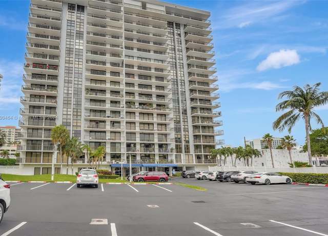Property at 3031 N Ocean Blvd #306, Fort Lauderdale, FL 33308, 3 beds, 2 baths