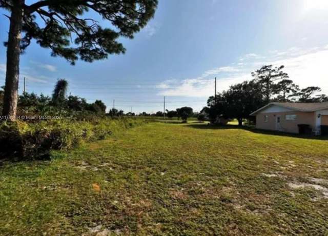 Property at 1805 Barcelona Ave, Fort Pierce, FL 34946