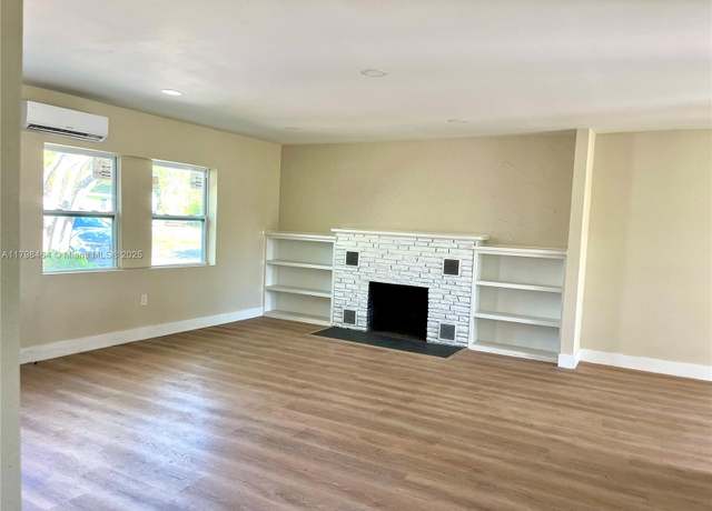 Property at 1300 Waite Dr, Fort Myers, FL 33903, 3 beds, 2 baths
