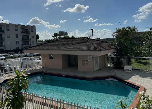 Property at 5851 W 20th Ave #409, Hialeah, FL 33012, 3 beds, 2.5 baths