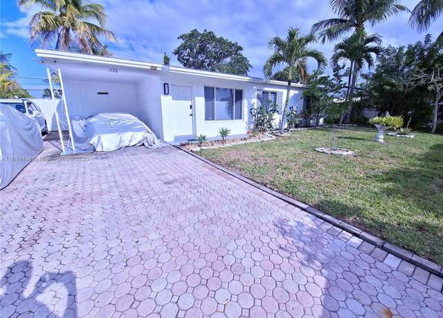 Property at 1720 SW 64th Ave, North Lauderdale, FL 33068, 3 beds, 2 baths