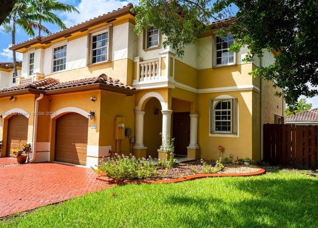 Property at 5000 SW 136th Ave, Miramar, FL 33027, 3 beds, 2.5 baths
