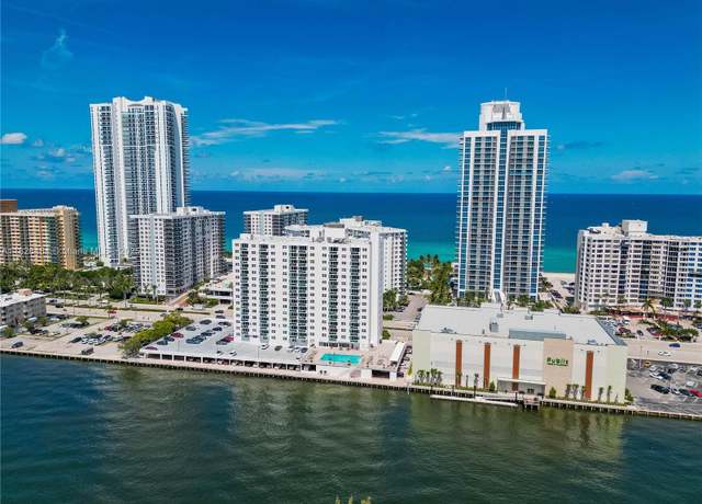 Property at 3000 S Ocean Dr #702, Hollywood, FL 33019, 2 beds, 2 baths