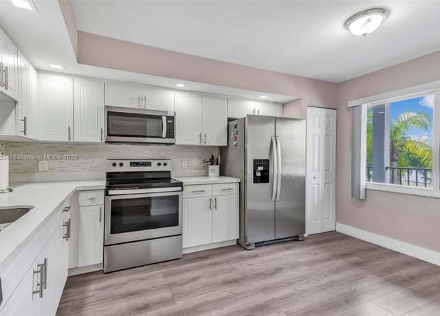 Property at 1401 SW 128th Ter Unit 307H, Pembroke Pines, FL 33027, 2 beds, 2 baths