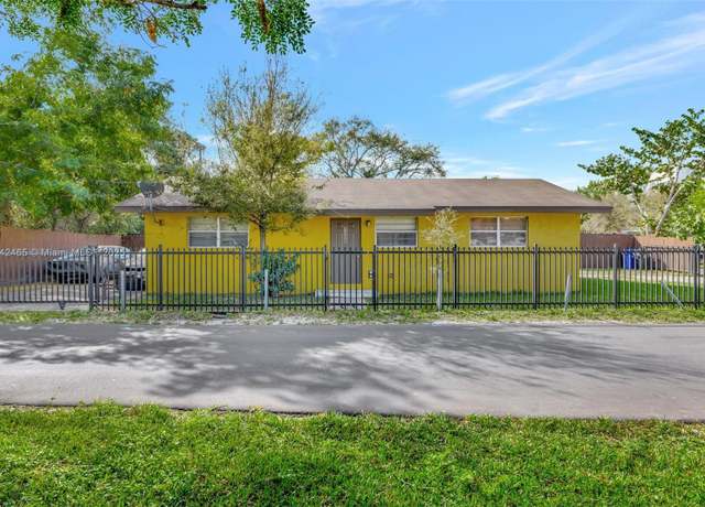 Property at 1300 NW 7th Pl, Fort Lauderdale, FL 33311, 3 beds, 2 baths