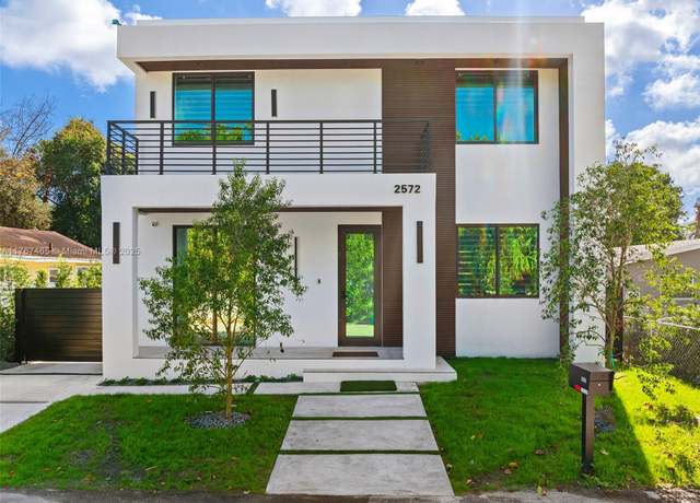 Property at 2572 NE 182nd Ter, North Miami Beach, FL 33160, 5 beds, 5 baths