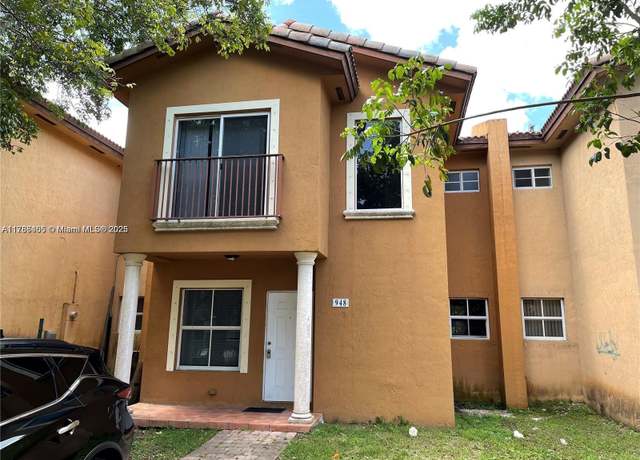 Property at 948 SW 6th Ct, Florida City, FL 33034, 3 beds, 2.5 baths