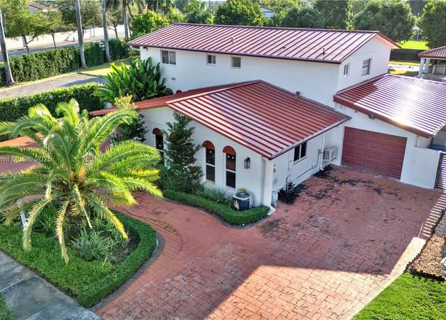 Property at 1825 SW 125th Ct, Miami, FL 33175, 4 beds, 3.5 baths