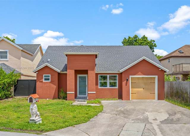 Property at 25053 SW 129th Pl, Homestead, FL 33032, 3 beds, 2 baths