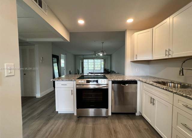 Property at 7837 Golf Cir Dr #102, Margate, FL 33063, 2 beds, 2 baths