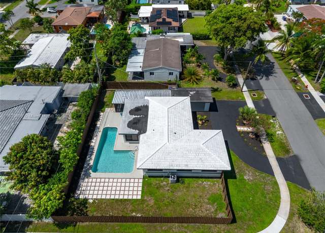 Property at 1157 SW 4th Ave, Pompano Beach, FL 33060, 3 beds, 2 baths