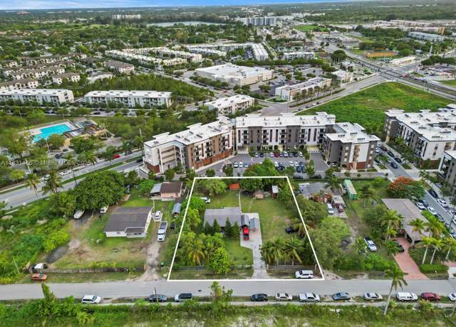 Property at 14240 Henderson St, Homestead, FL 33032