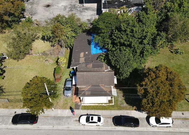 Property at 3373 Thomas Ave, Miami, FL 33133, 5 beds, 2 baths